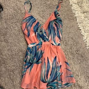 SMYMUMU strappy romper with hook
